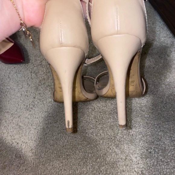 Heels - Picture 2 of 2
